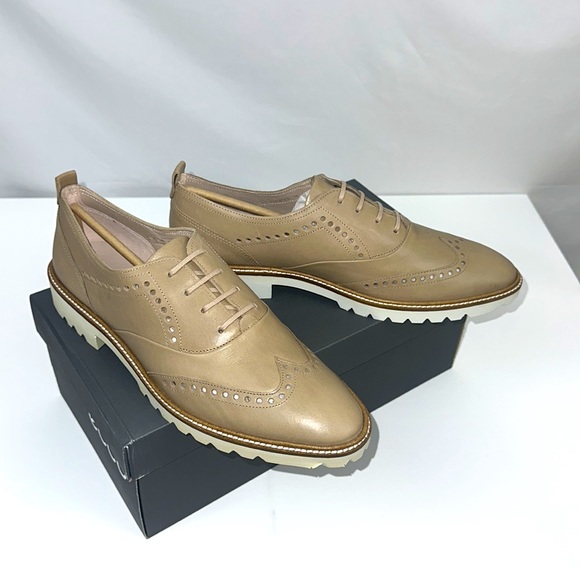 Ecco Incise Taupe Leather Lace-Up, Wing-Tip Contemp.  Oxford EU 42 Women… - Picture 10 of 12